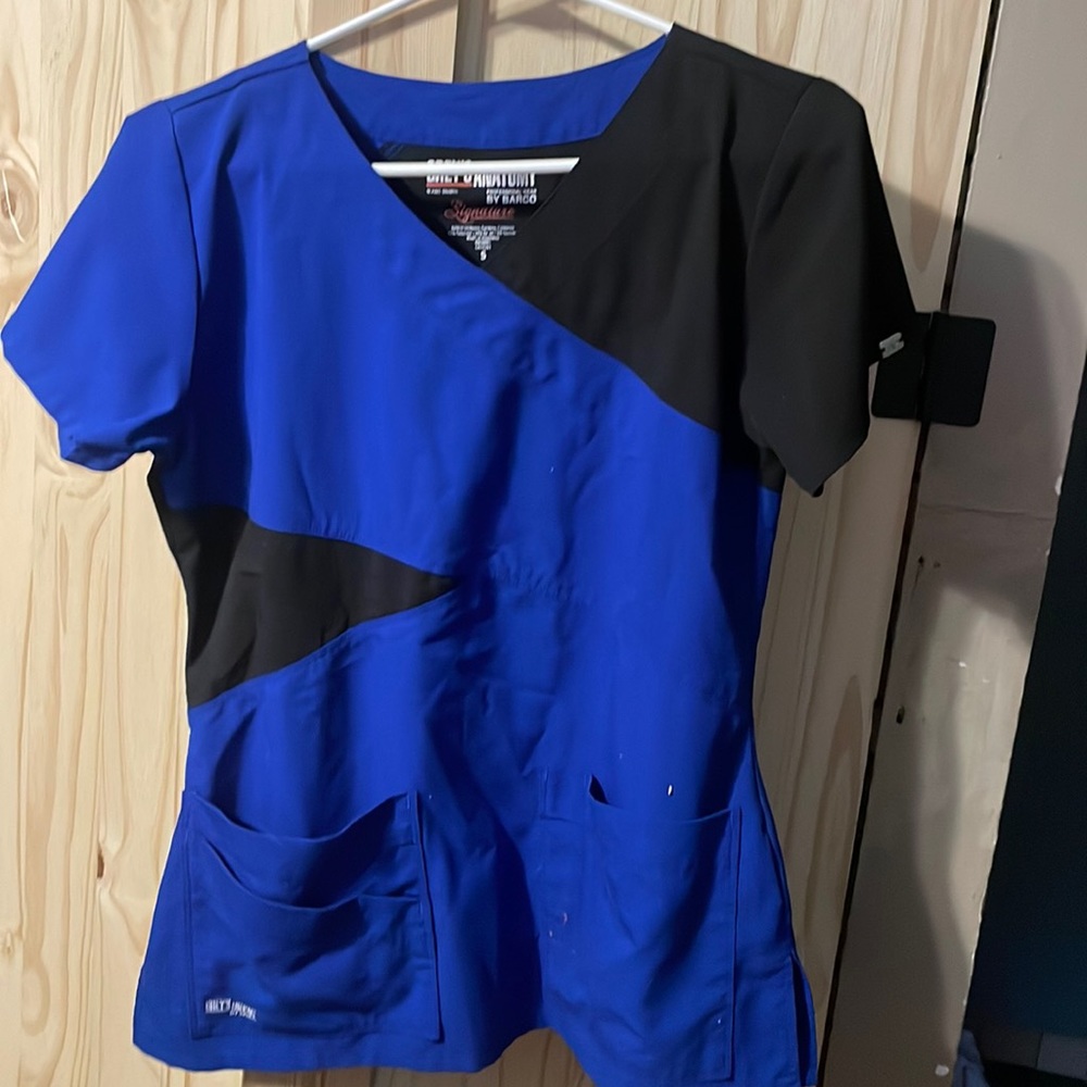 Grey’s Anatomy scrub top size small